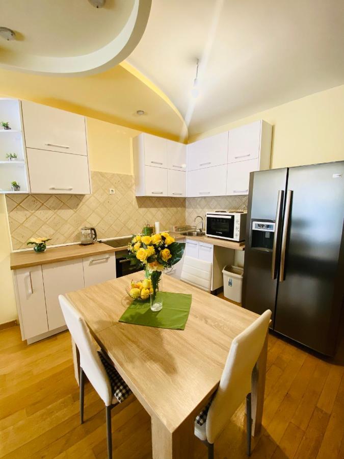 'M&M' Two Bedroom Apartment In Center Of Будва Экстерьер фото